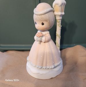 Precious Moments-"The Light of the World is Jesus" Music Box